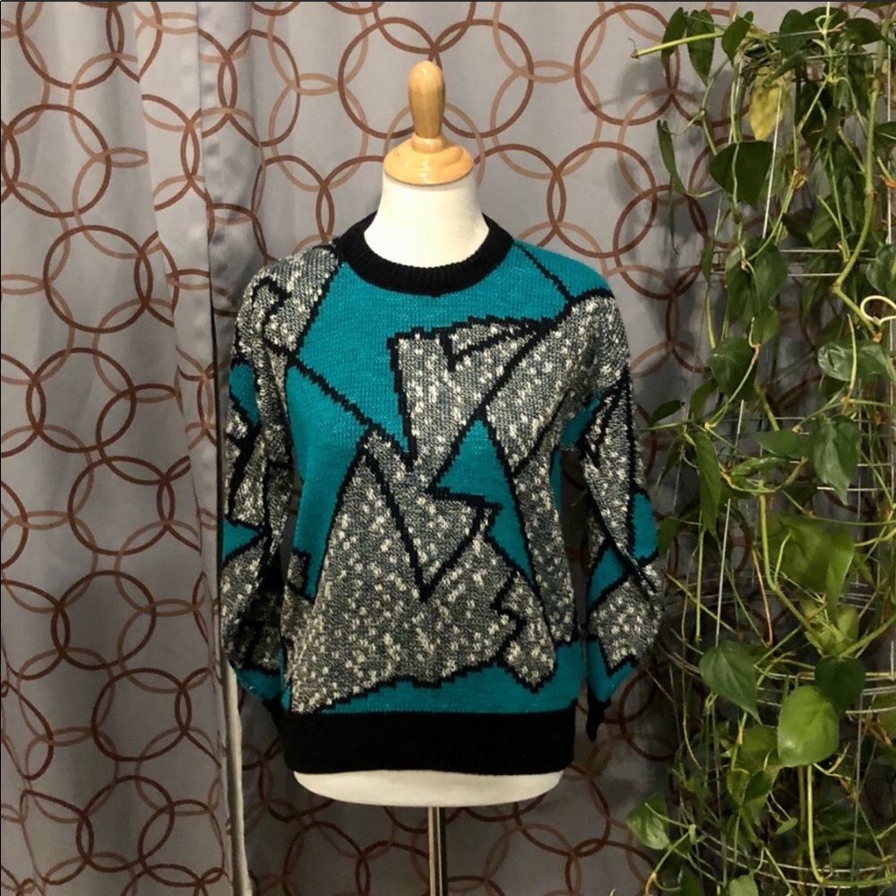 Adele Knitwear Patterned Crew Neck Sweater Euc - image 1